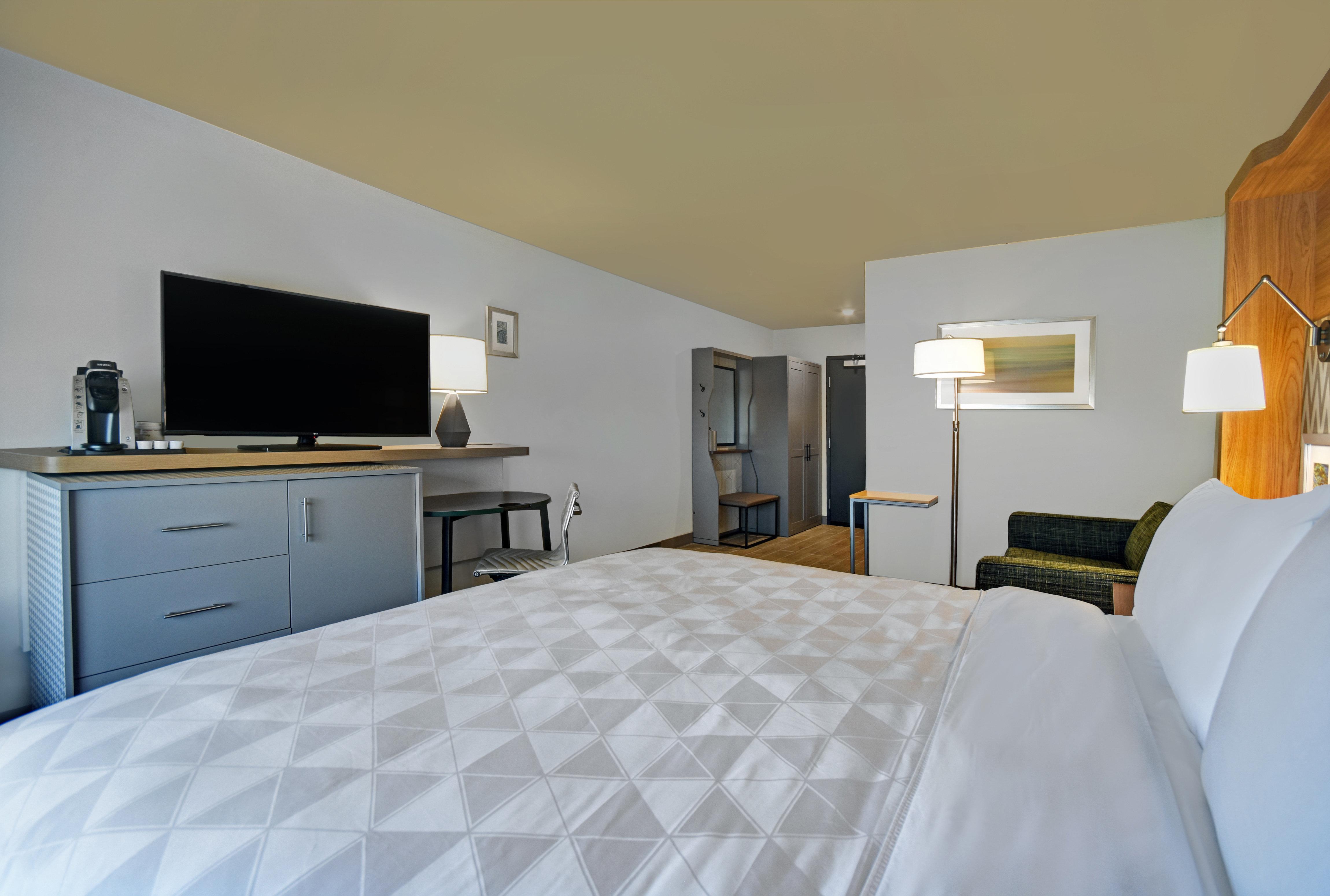 Holiday Inn Grand Rapids North - Walker By Ihg Exterior photo